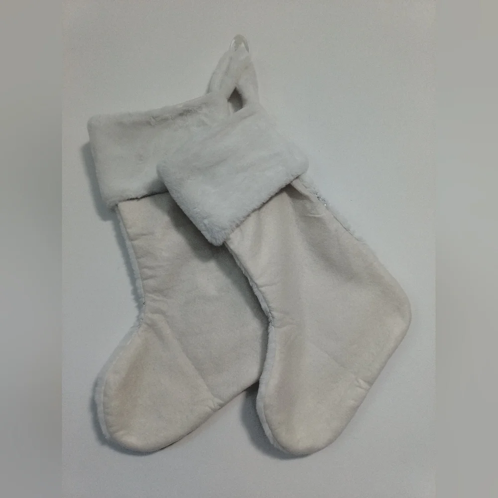 [5 x $20] New  Pair Holiday Silver White Stockings - Picture 3 of 5